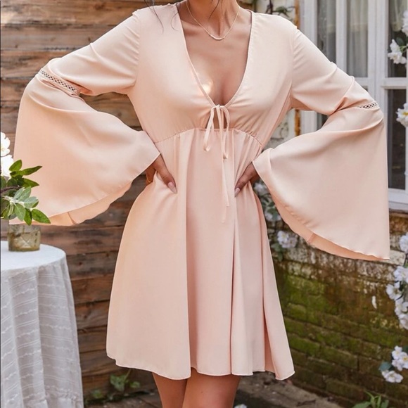 SHEIN Bell Sleeve Dress - Picture 3 of 7